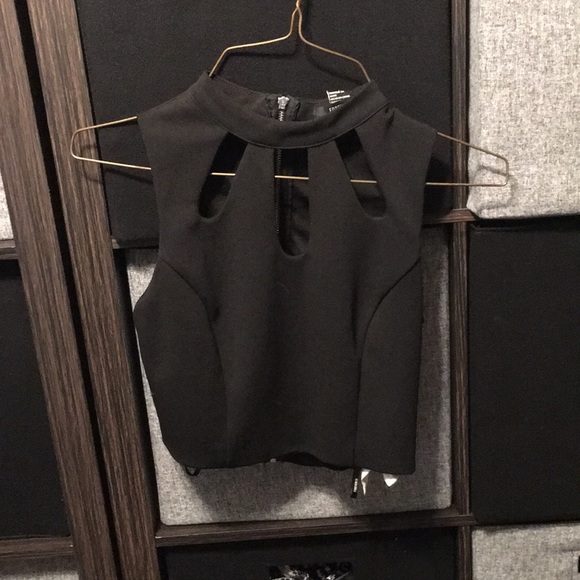 FOREVER 21 Crop Top - Picture 1 of 2